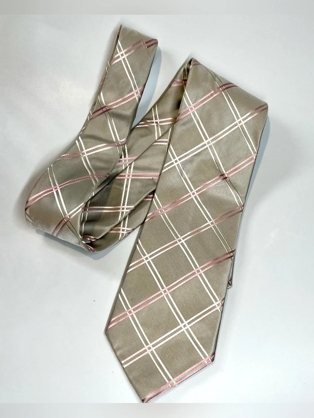 Donald J. Trump Tie Mens One Size Beige Silver Pink 100% Silk Classic Necktie